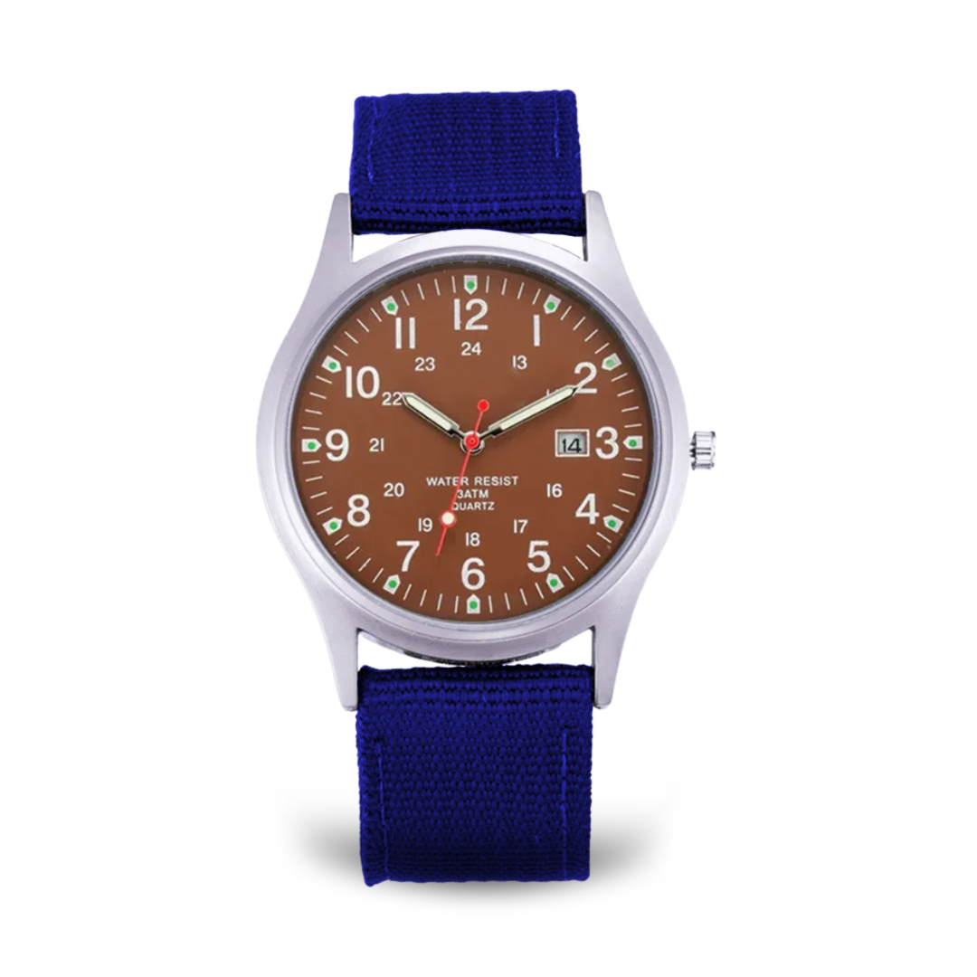 Casual wristwatch with military inspiration