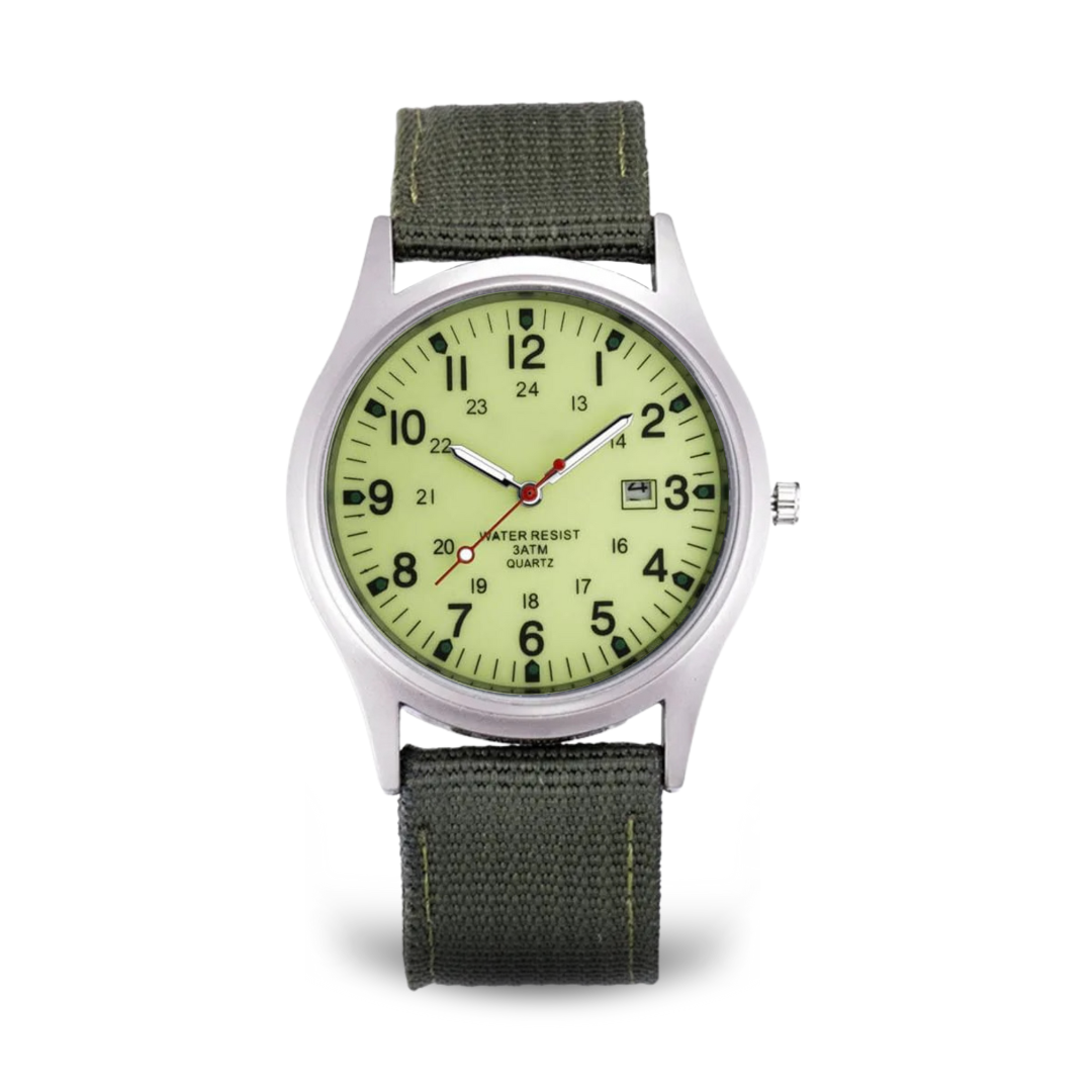 Casual wristwatch with military inspiration